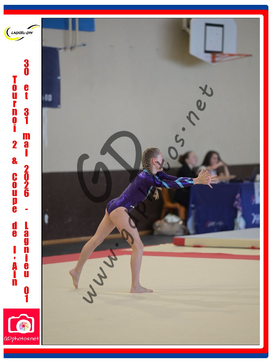 4561256