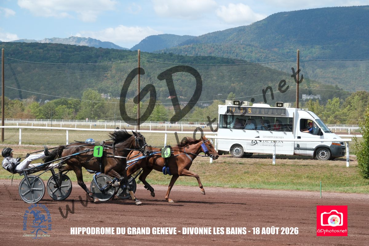 3205728